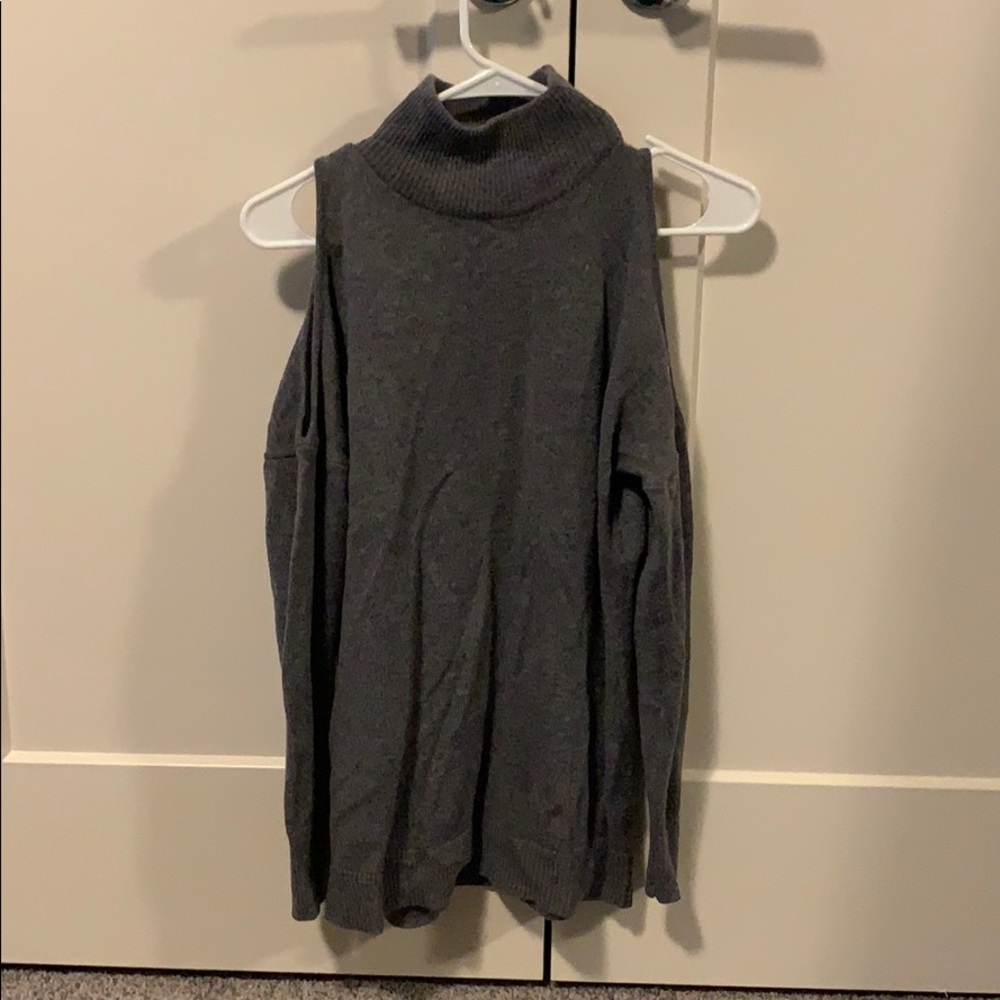 Halogen no shoulder sweater